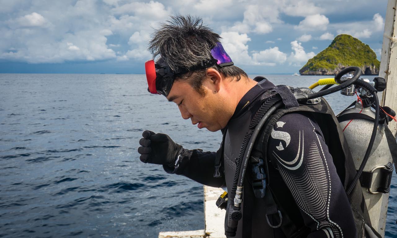 Thresher Cove Dive Resort Pulau Malapascua Bagian luar foto
