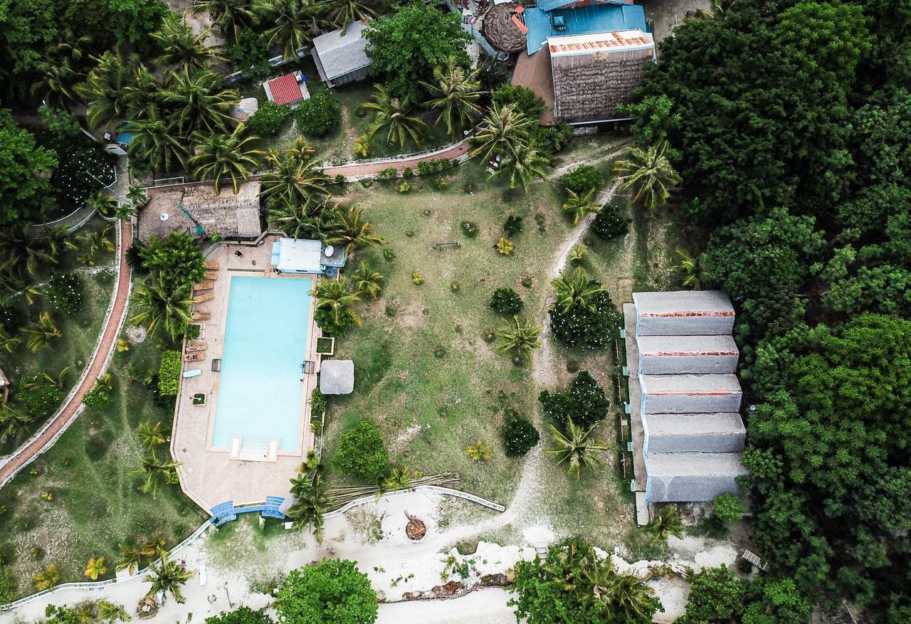 Thresher Cove Dive Resort Pulau Malapascua Bagian luar foto